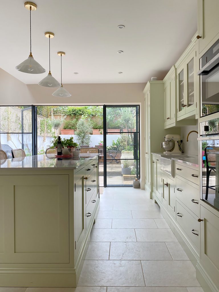 Apron Design | Bespoke kitchens & Cabinets | Apron Kitchens